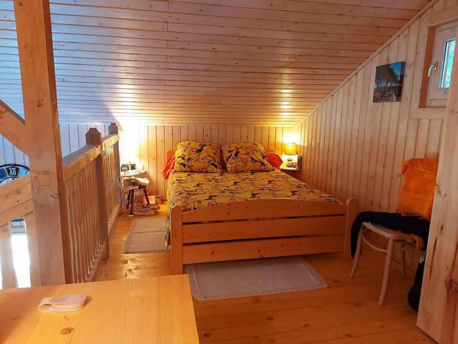 Chalet Au Milieu De La Foret Avec Lac A Proximite Layrac Exterior foto